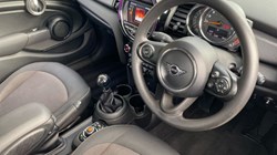 2019 (69) MINI HATCHBACK 1.5 Cooper Classic II 5dr 3532451