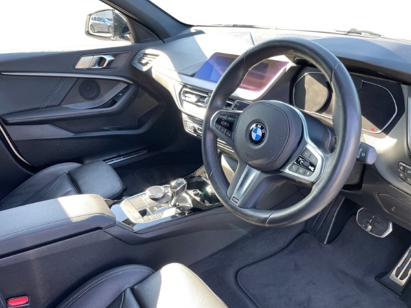 2020 (70) BMW 1 SERIES 118i M Sport 5dr Step Auto 3509529