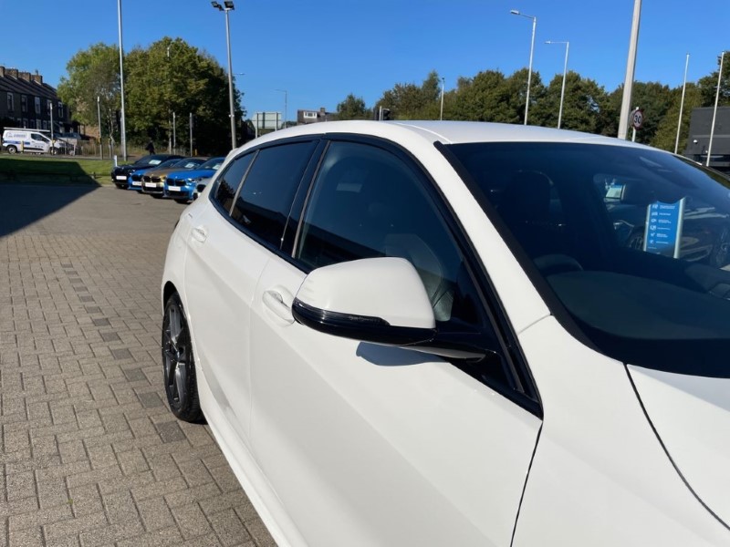 2020 (70) BMW 1 SERIES 118i M Sport 5dr Step Auto 3509568