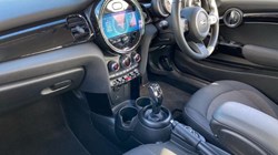 2022 (72) MINI HATCHBACK 1.5 Cooper Classic 3dr Auto 3540272