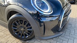 2022 (72) MINI HATCHBACK 1.5 Cooper Classic 3dr Auto 3540303