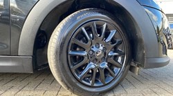 2022 (72) MINI HATCHBACK 1.5 Cooper Classic 3dr Auto 3540306