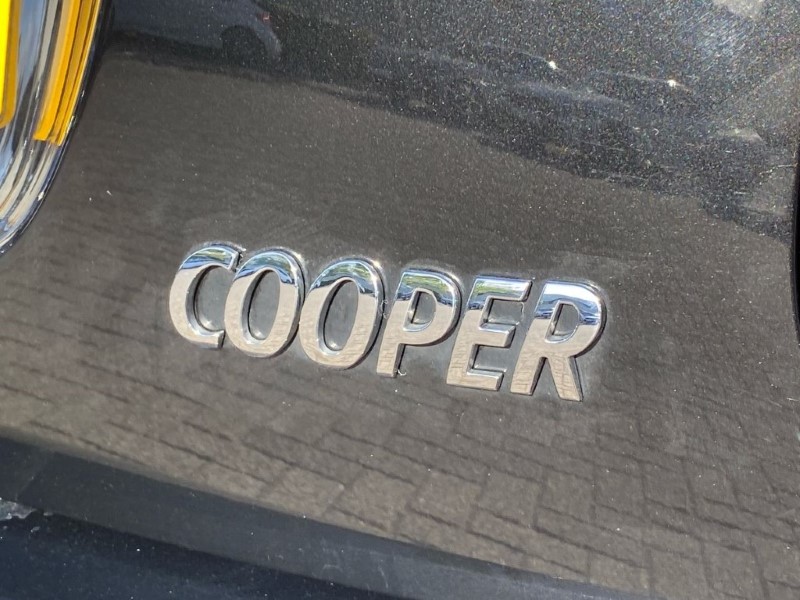 2022 (72) MINI HATCHBACK 1.5 Cooper Classic 3dr Auto 3540308