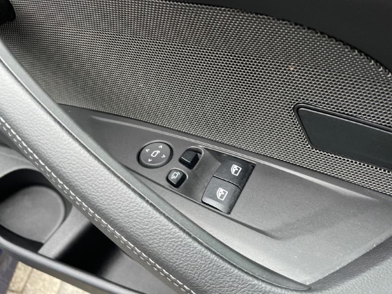 2023 (23) BMW 4 SERIES 420i xDrive M Sport Pro Edition 2dr Step Auto 3526058