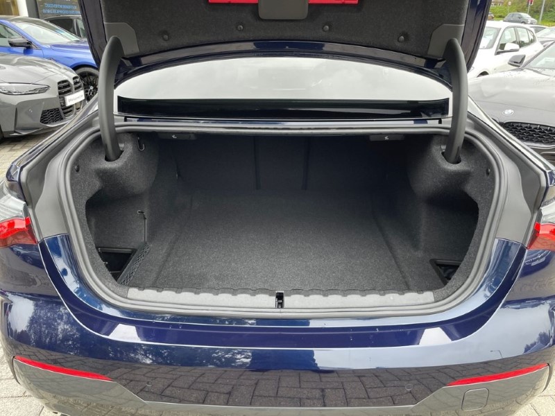 2023 (23) BMW 4 SERIES 420i xDrive M Sport Pro Edition 2dr Step Auto 3526049