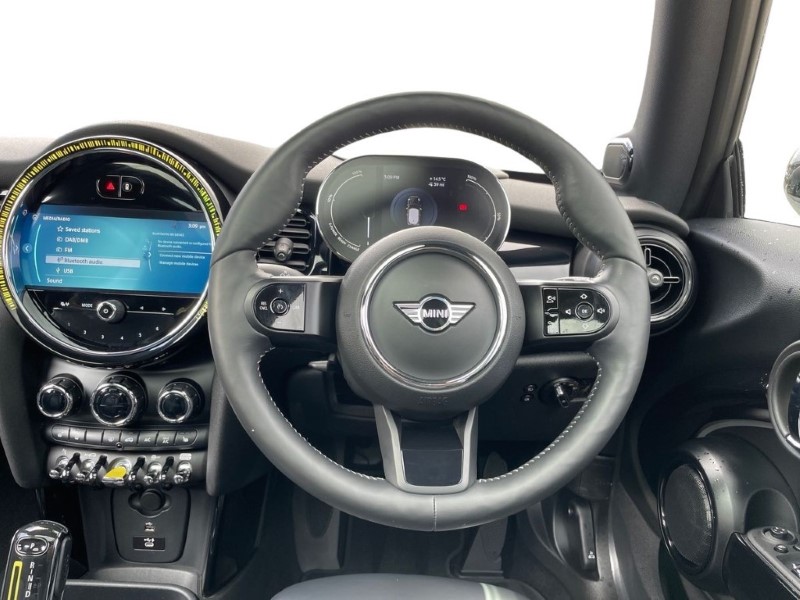 2021 (71) MINI HATCHBACK 135kW Cooper S Level 3 33kWh 3dr Auto 3574787
