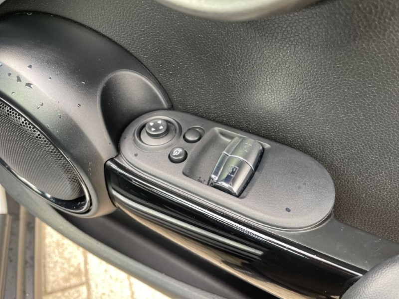 2021 (71) MINI HATCHBACK 135kW Cooper S Level 3 33kWh 3dr Auto 3574805