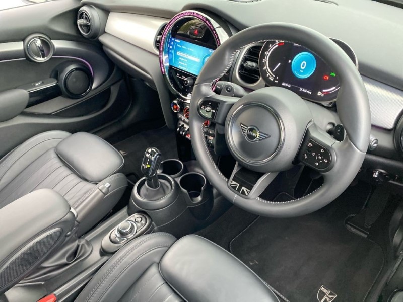 2022 (71) MINI HATCHBACK 2.0 Cooper S Exclusive 5dr Auto 3589682