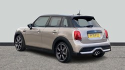 2022 (71) MINI HATCHBACK 2.0 Cooper S Exclusive 5dr Auto 3589678