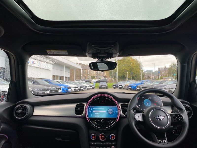 2022 (71) MINI HATCHBACK 2.0 Cooper S Exclusive 5dr Auto 3589697