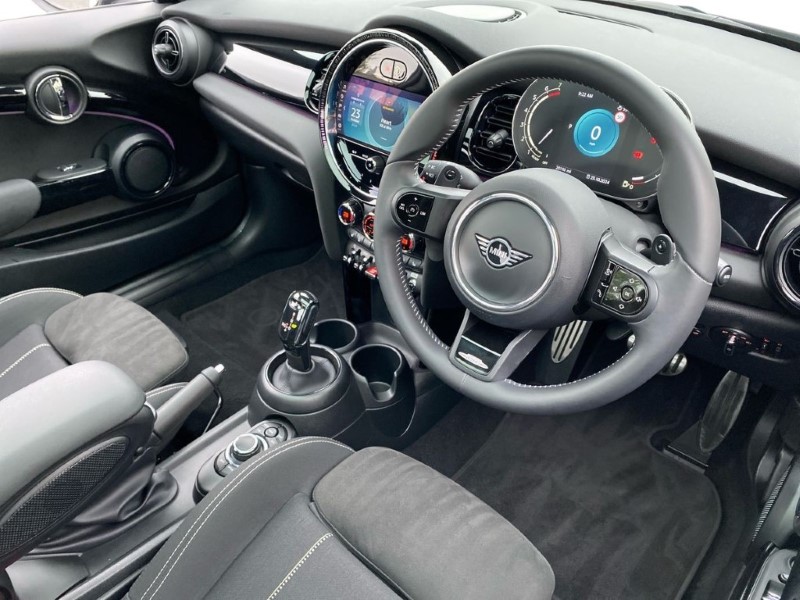 2023 (23) MINI HATCHBACK 2.0 Cooper S Sport 3dr 3614552