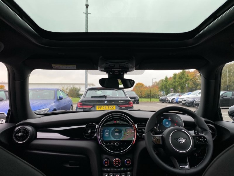 2023 (23) MINI HATCHBACK 2.0 Cooper S Sport 3dr 3614567