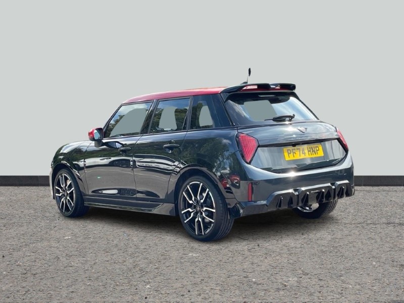 2024 (74) MINI COOPER 2.0 S Sport 5dr Auto 4260141