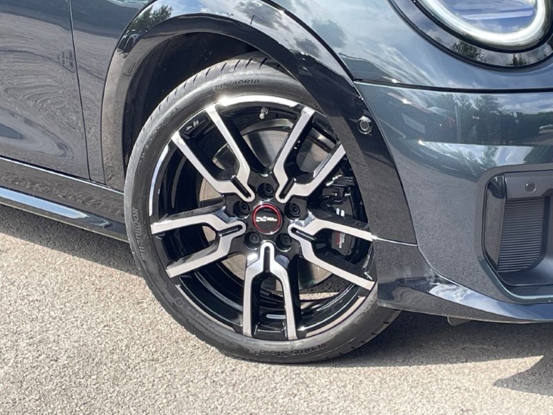 2024 (74) MINI COOPER 2.0 S Sport 5dr Auto 4260180