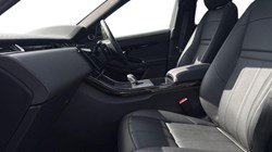 2025 (25) LAND ROVER RANGE ROVER EVOQUE 2.0 D200 Dynamic SE 5dr Auto 4494272
