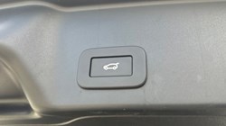 2025 (25) LAND ROVER RANGE ROVER EVOQUE 2.0 D200 Dynamic SE 5dr Auto 4494306