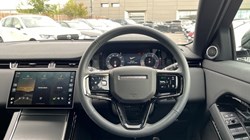 2025 (25) LAND ROVER RANGE ROVER EVOQUE 2.0 D200 Dynamic SE 5dr Auto 4541344