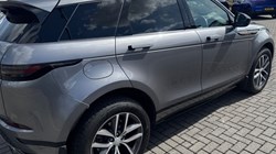 2025 (25) LAND ROVER RANGE ROVER EVOQUE 2.0 D200 Dynamic SE 5dr Auto 4494317