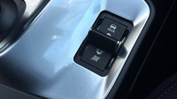 2019 (69) JAGUAR E-PACE 2.0d Chequered Flag Edition 5dr Auto 5260140