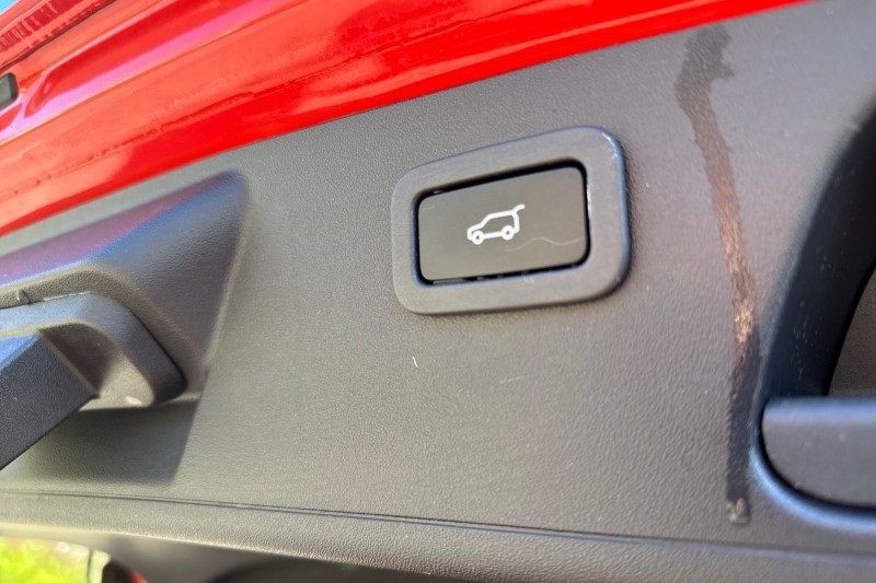 2019 (69) JAGUAR E-PACE 2.0d Chequered Flag Edition 5dr Auto 5260144