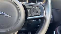 2019 (69) JAGUAR E-PACE 2.0d Chequered Flag Edition 5dr Auto 5260132