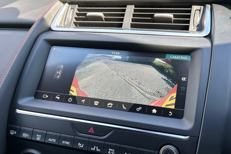 2019 (69) JAGUAR E-PACE 2.0d Chequered Flag Edition 5dr Auto 5260115