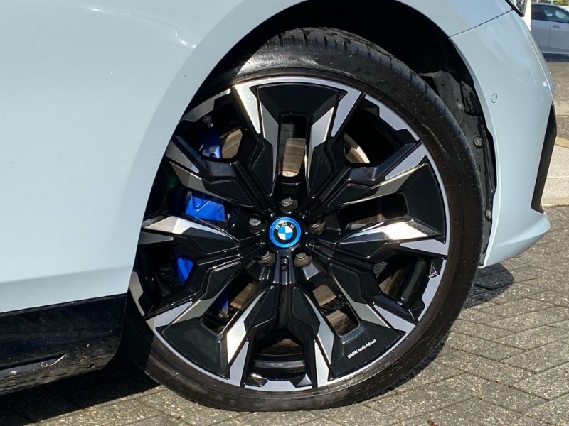 2025 (74) BMW I5 250kW eDrive40 M Sport Pro 84kWh 5dr Auto 4714156