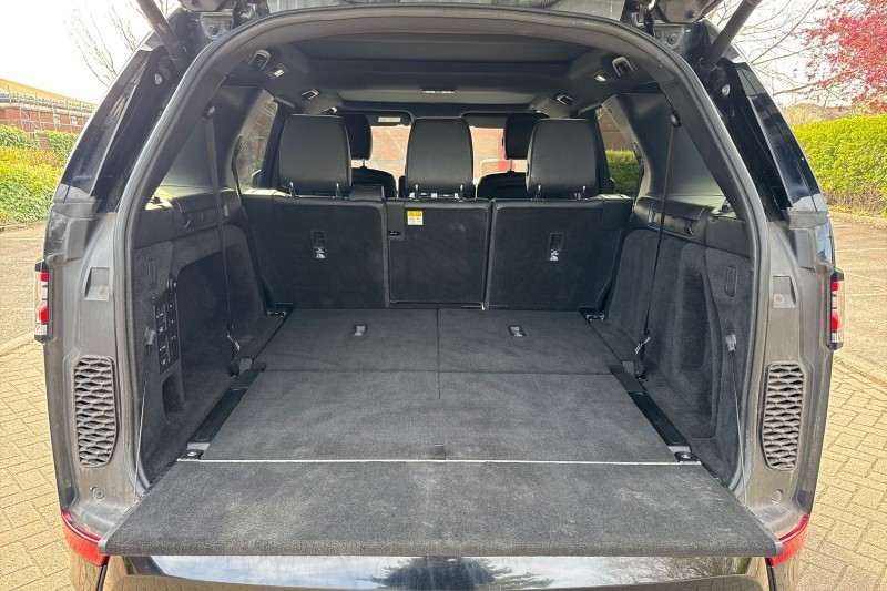 2018 (18) LAND ROVER DISCOVERY 3.0 TD6 HSE 5dr Auto 5263070