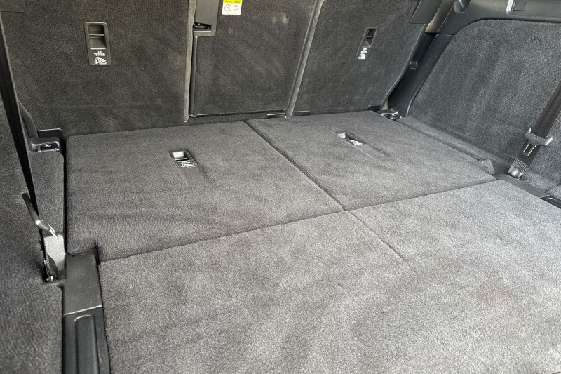 2018 (18) LAND ROVER DISCOVERY 3.0 TD6 HSE 5dr Auto 5263099