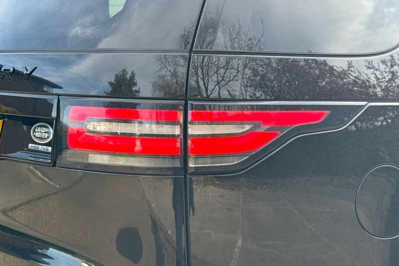 2018 (18) LAND ROVER DISCOVERY 3.0 TD6 HSE 5dr Auto 5263107