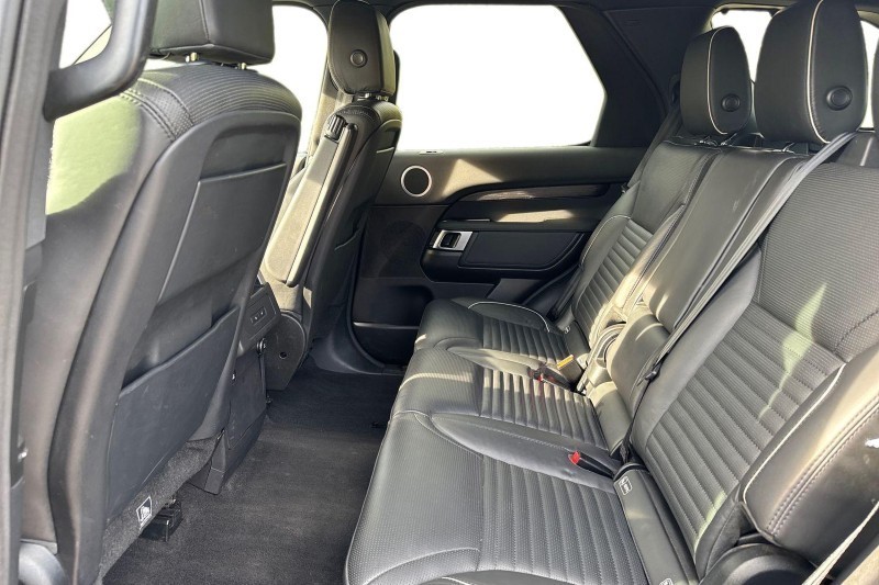 2018 (18) LAND ROVER DISCOVERY 3.0 TD6 HSE 5dr Auto 5263064