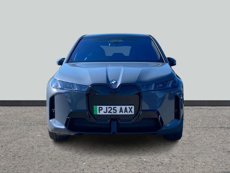 2025 (25) BMW iX 300kW xDrive45 M Sport 101kWh 5dr Auto 4460221