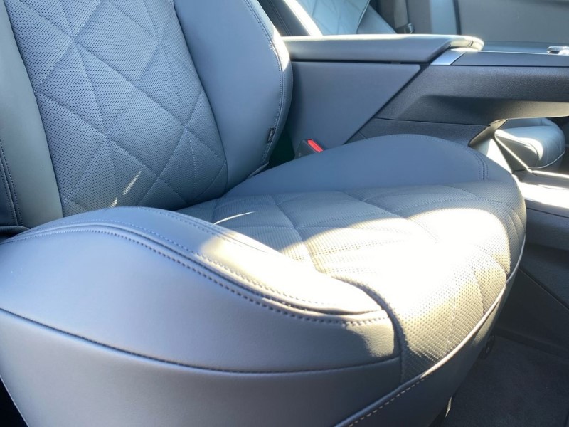 2025 (25) BMW iX 300kW xDrive45 M Sport 101kWh 5dr Auto 4460230