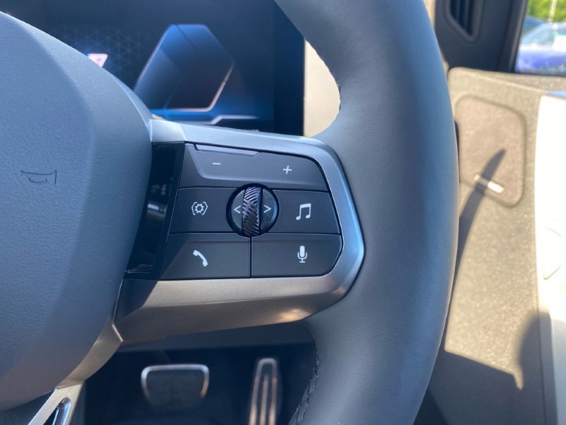 2025 (25) BMW iX 300kW xDrive45 M Sport 101kWh 5dr Auto 4460223