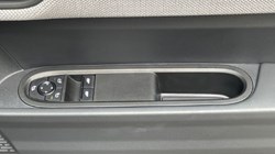 2025 (25) MINI COOPER 2.0 S Classic 3dr Auto 4263208