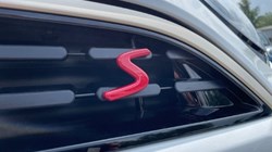 2025 (25) MINI COOPER 2.0 S Classic 3dr Auto 4263226