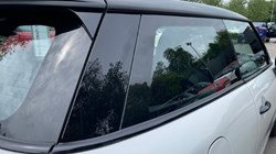 2025 (25) MINI COOPER 2.0 S Classic 3dr Auto 4263234