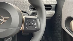 2025 (25) MINI COOPER 2.0 S Classic 3dr Auto 4263204