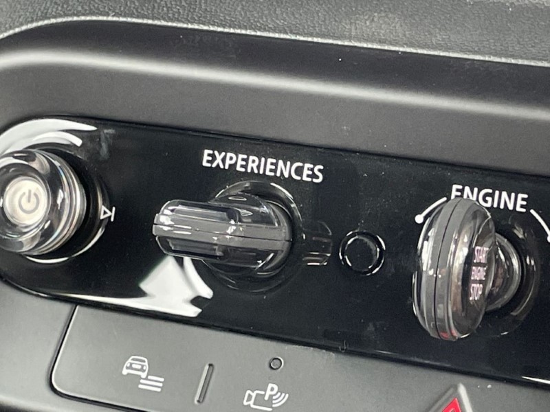 2025 (25) MINI COOPER 2.0 S Classic 3dr Auto 4263205