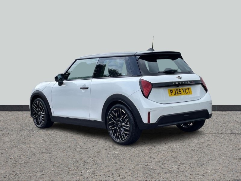 2025 (25) MINI COOPER 2.0 S Classic 3dr Auto