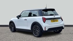 2025 (25) MINI COOPER 2.0 S Classic 3dr Auto 4263188