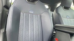 2025 (25) MINI COOPER 2.0 S Classic 3dr Auto 4263210