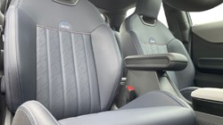 2025 (25) MINI COOPER 2.0 S Classic 3dr Auto 4263197