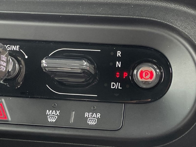 2025 (25) MINI COOPER 2.0 S Classic 3dr Auto 4263219