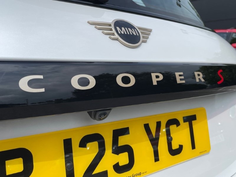 2025 (25) MINI COOPER 2.0 S Classic 3dr Auto 4263229