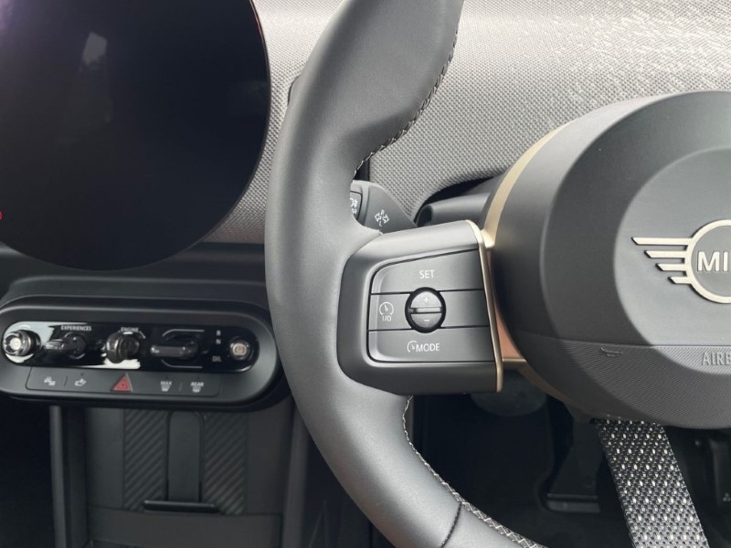 2025 (25) MINI COOPER 2.0 S Classic 3dr Auto 4263203