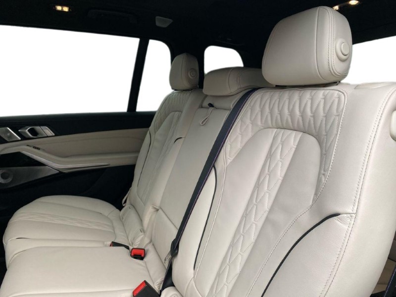 2025 (25) BMW X7 xDrive M60i 5dr Step Auto [Ultimate Pack] 4902068