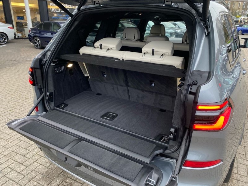 2025 (25) BMW X7 xDrive M60i 5dr Step Auto [Ultimate Pack] 4902096