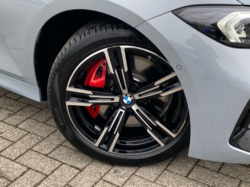 2025 (25) BMW 3 SERIES 330e 22.3 kWh M Sport 4dr Step Auto [Pro Pack] 5014625