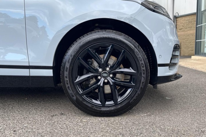 2026 (26) LAND ROVER RANGE ROVER VELAR 2.0 D200 MHEV Dynamic SE 5dr Auto 5802188